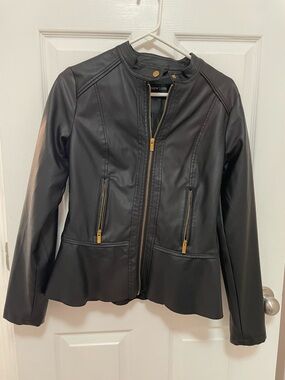 Black Jacket with Smooth Polyester Lining Size M petite